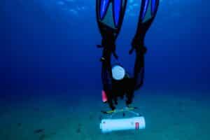 Plongeur en entrainement PADI